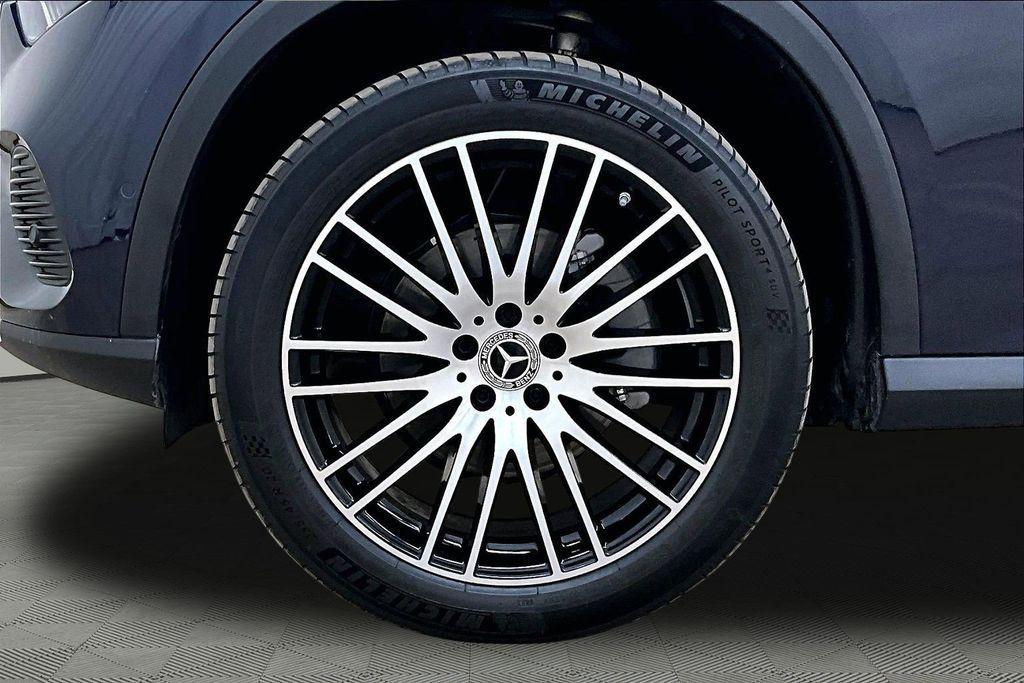 used 2023 Mercedes-Benz GLC 300 car, priced at $40,900