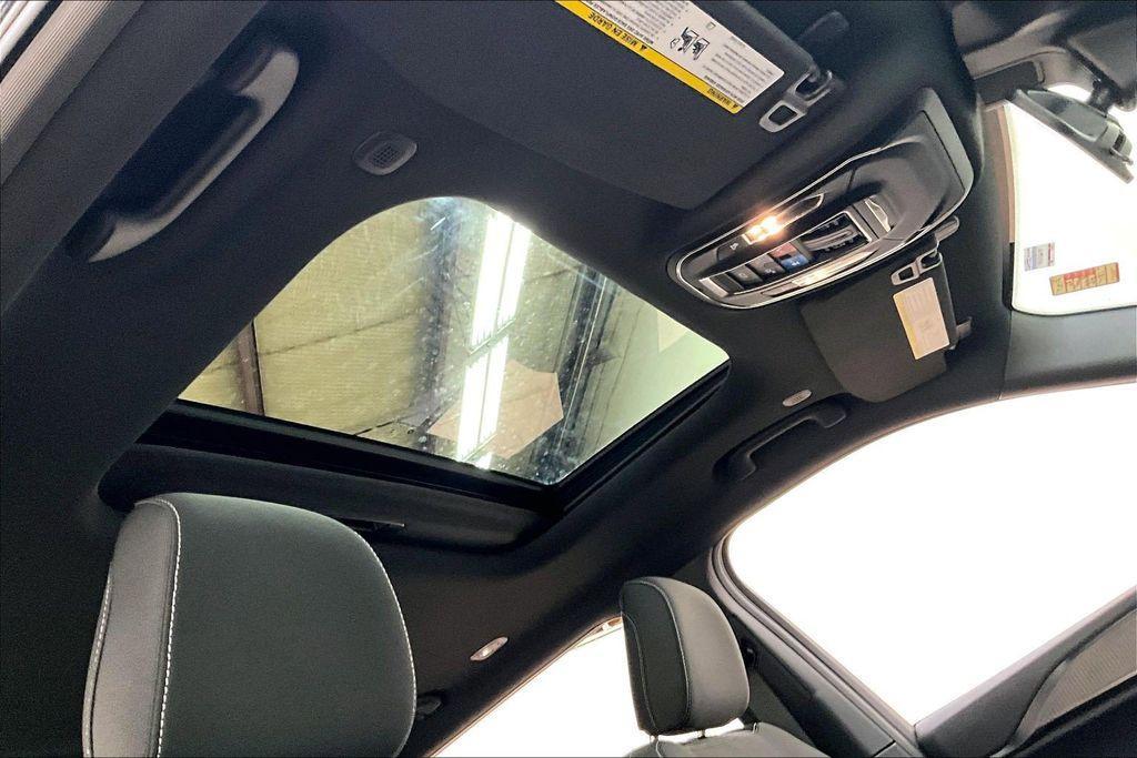 new 2026 Jeep Grand Cherokee L car, priced at $43,255
