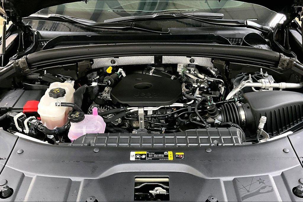 new 2026 Jeep Grand Cherokee L car, priced at $55,305