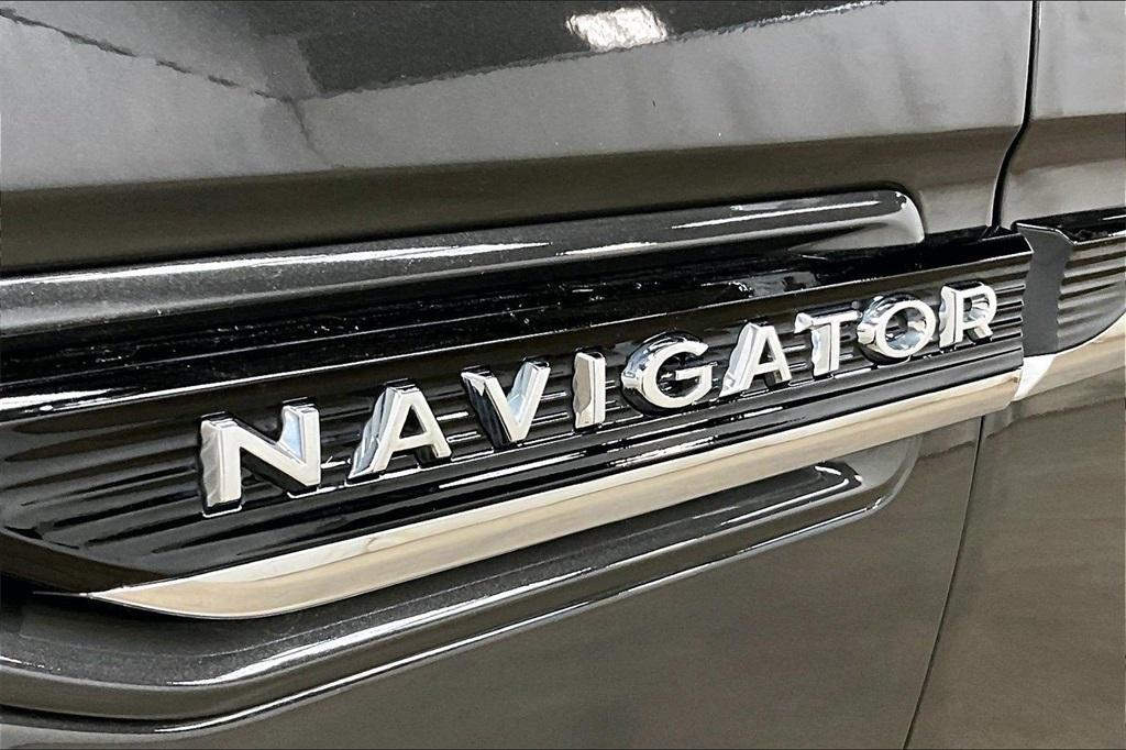 used 2024 Lincoln Navigator car, priced at $76,900