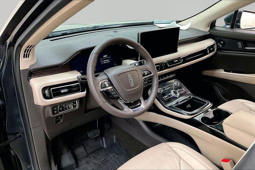 used 2022 Lincoln Nautilus car, priced at $33,867