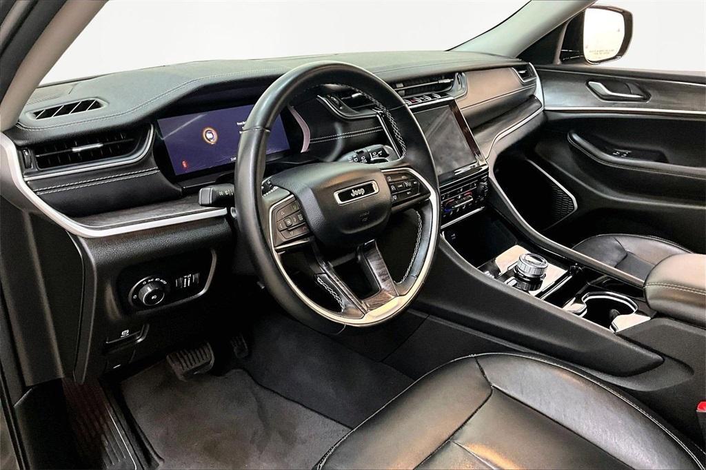 used 2022 Jeep Grand Cherokee car, priced at $30,000