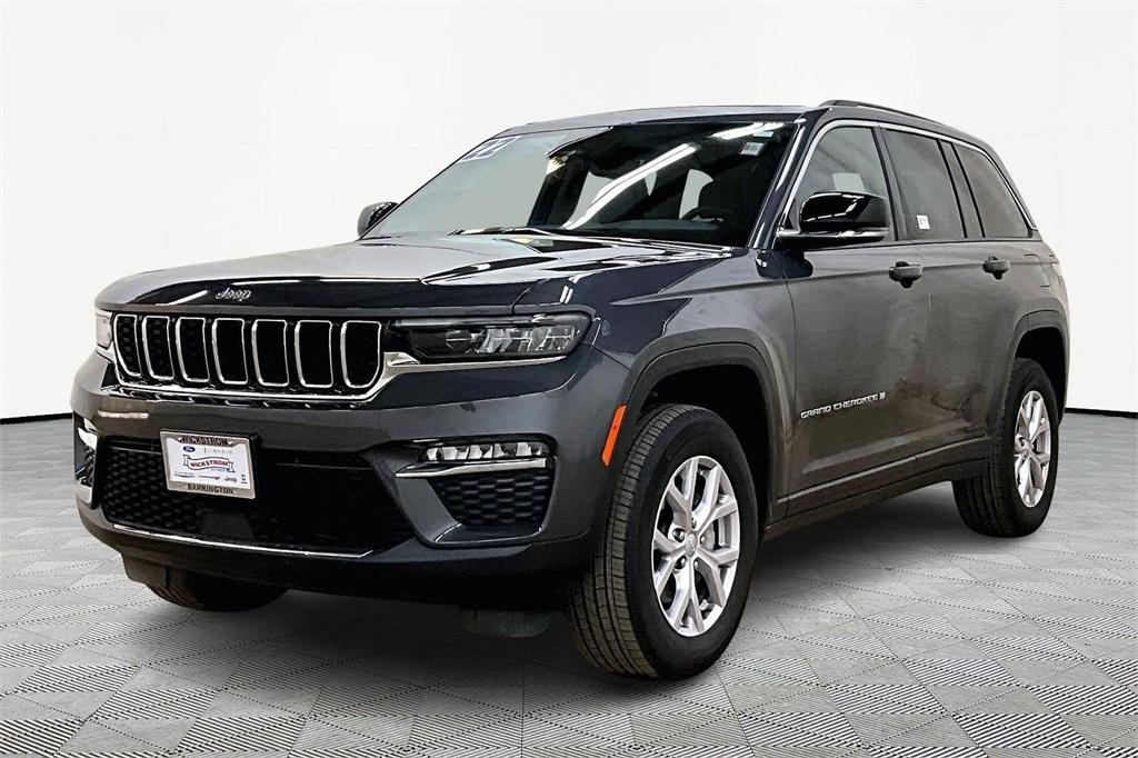used 2022 Jeep Grand Cherokee car, priced at $30,000