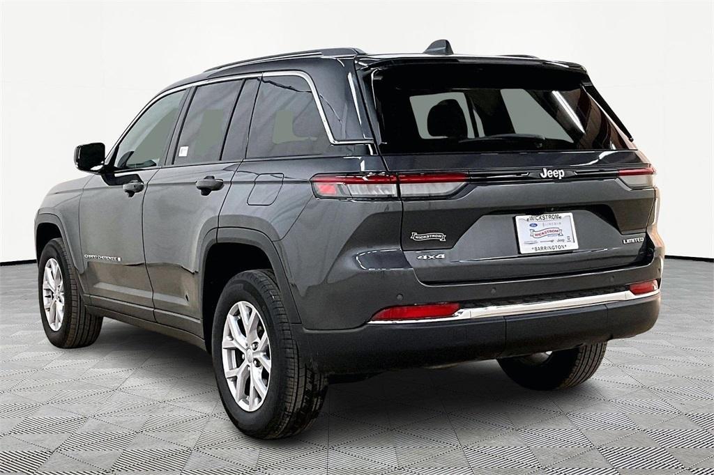 used 2022 Jeep Grand Cherokee car, priced at $30,000