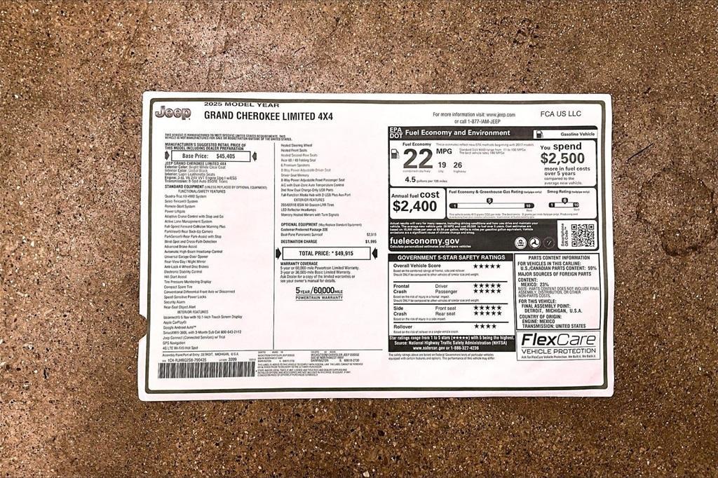 new 2025 Jeep Grand Cherokee car, priced at $45,842