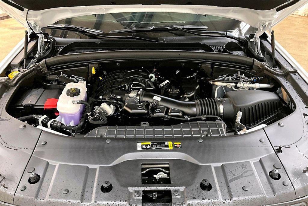 new 2025 Jeep Grand Cherokee car, priced at $47,944