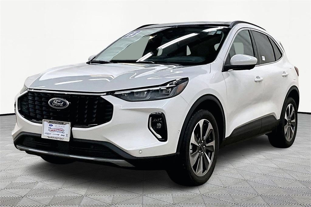 used 2023 Ford Escape car, priced at $29,900