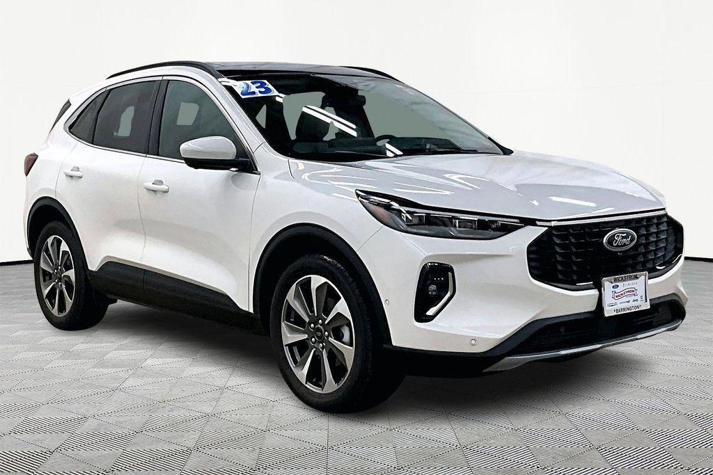 used 2023 Ford Escape car, priced at $29,900