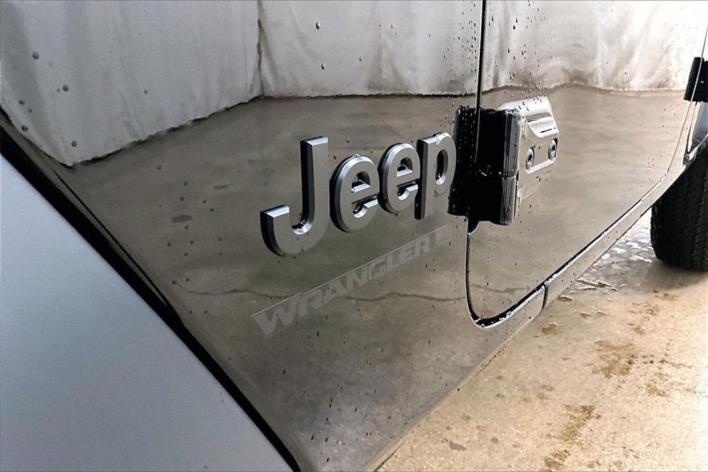 new 2026 Jeep Wrangler car, priced at $52,005