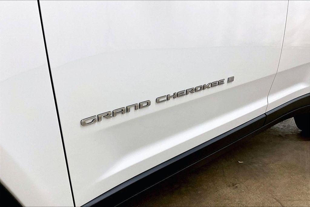 used 2023 Jeep Grand Cherokee car, priced at $34,900