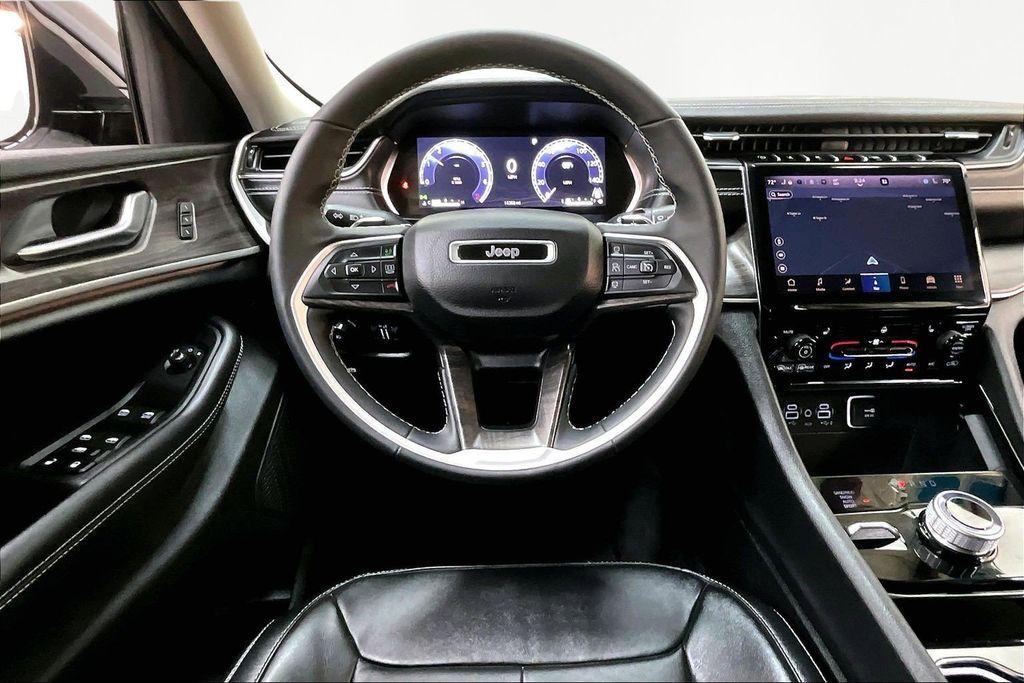 used 2023 Jeep Grand Cherokee car, priced at $34,900