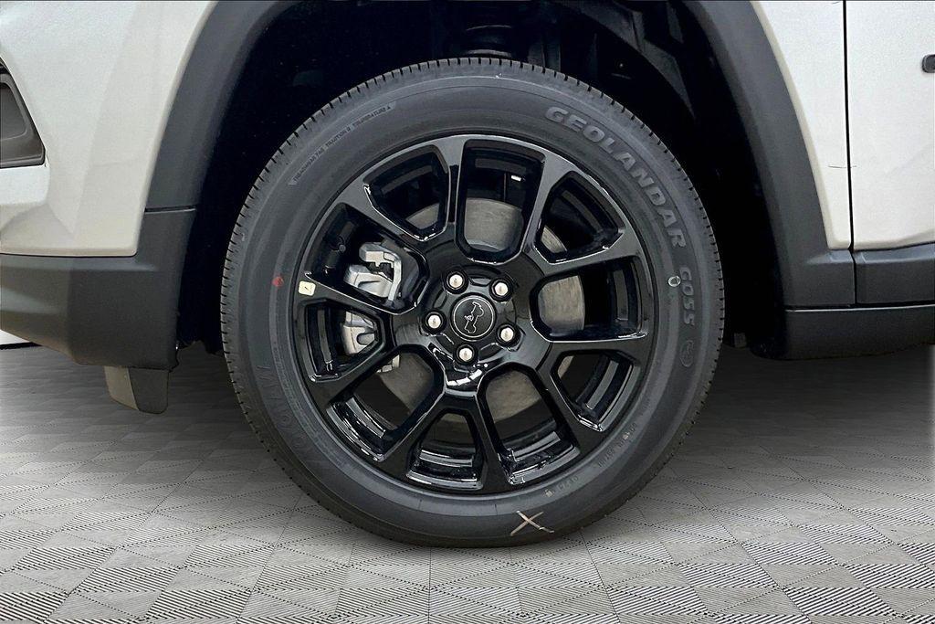 new 2026 Jeep Compass car, priced at $30,478