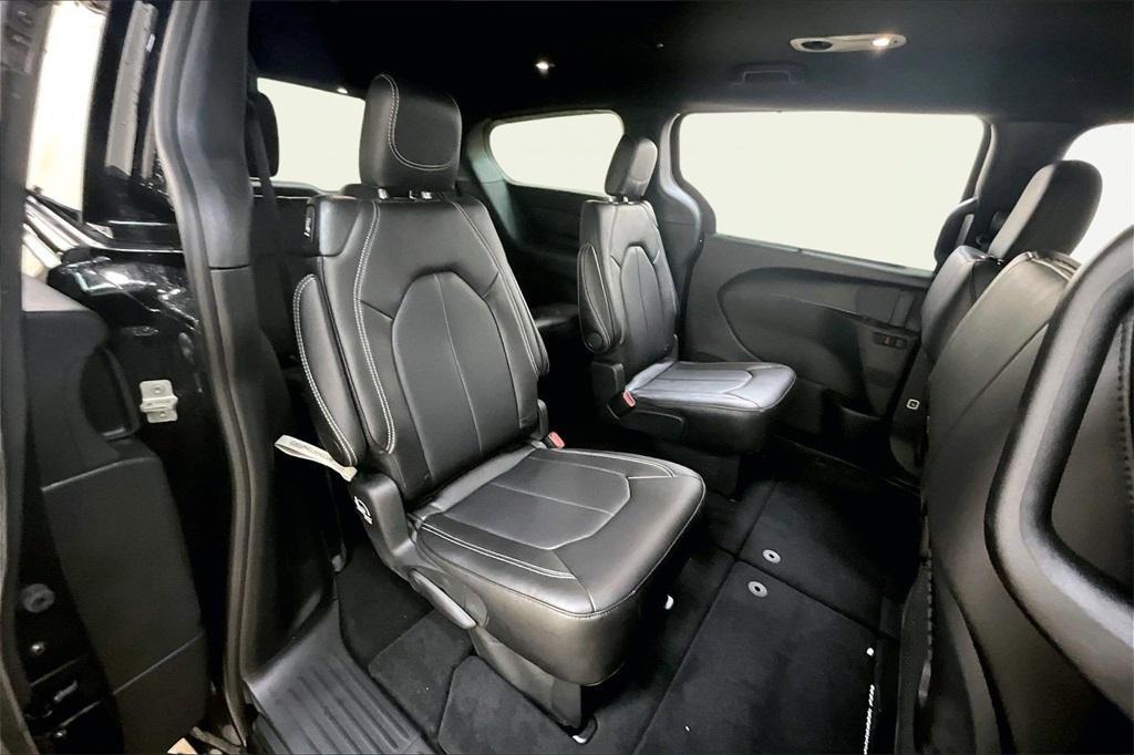 new 2026 Chrysler Pacifica car, priced at $48,225