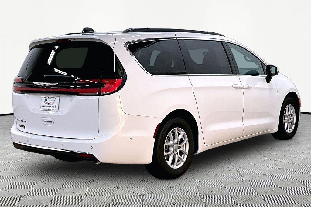 used 2023 Chrysler Pacifica car, priced at $32,277
