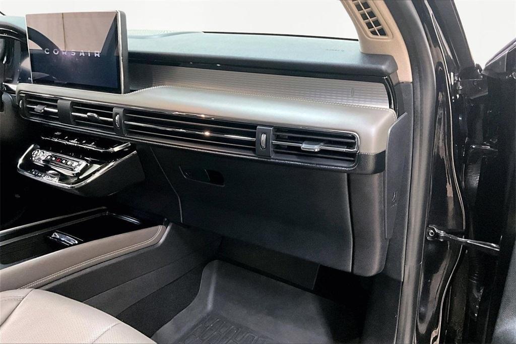 used 2025 Lincoln Corsair car, priced at $40,000