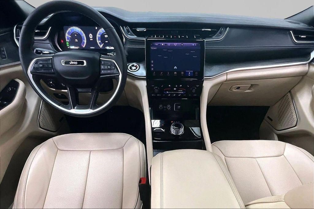 used 2025 Jeep Grand Cherokee L car, priced at $41,867