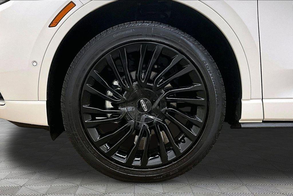 used 2022 Lincoln Corsair car, priced at $33,900