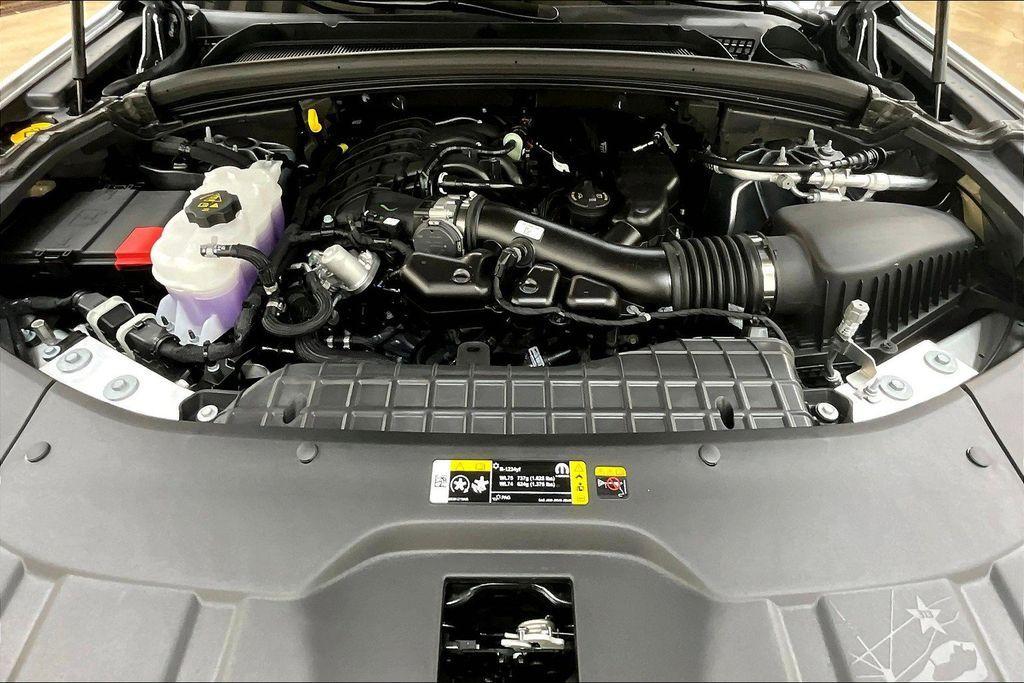 new 2025 Jeep Grand Cherokee L car, priced at $38,990