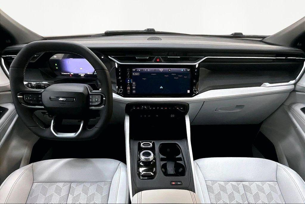 new 2026 Jeep Cherokee car, priced at $45,840