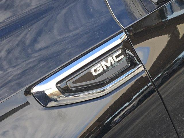 used 2021 GMC Yukon car, priced at $33,677