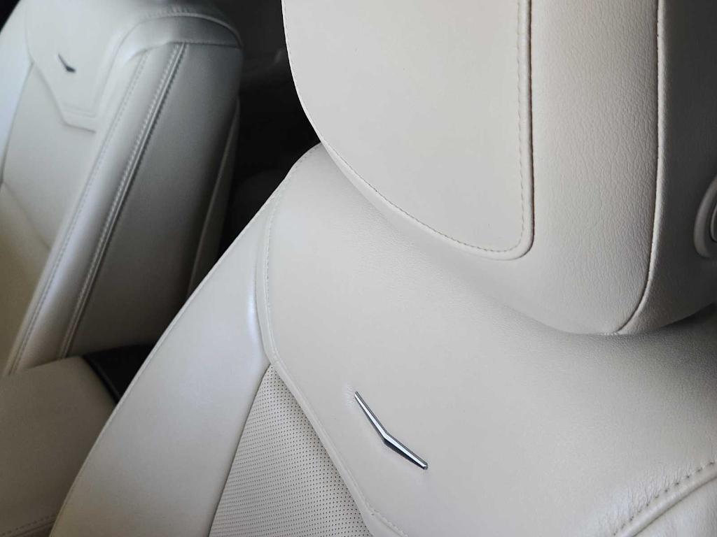 used 2018 Cadillac XT5 car, priced at $19,977