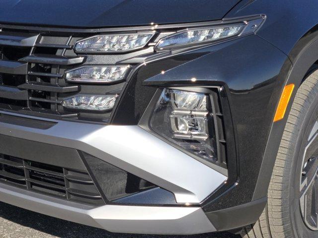 new 2026 Hyundai TUCSON Hybrid car, priced at $33,991