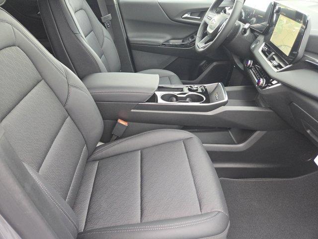 new 2026 Chevrolet Equinox car, priced at $32,580