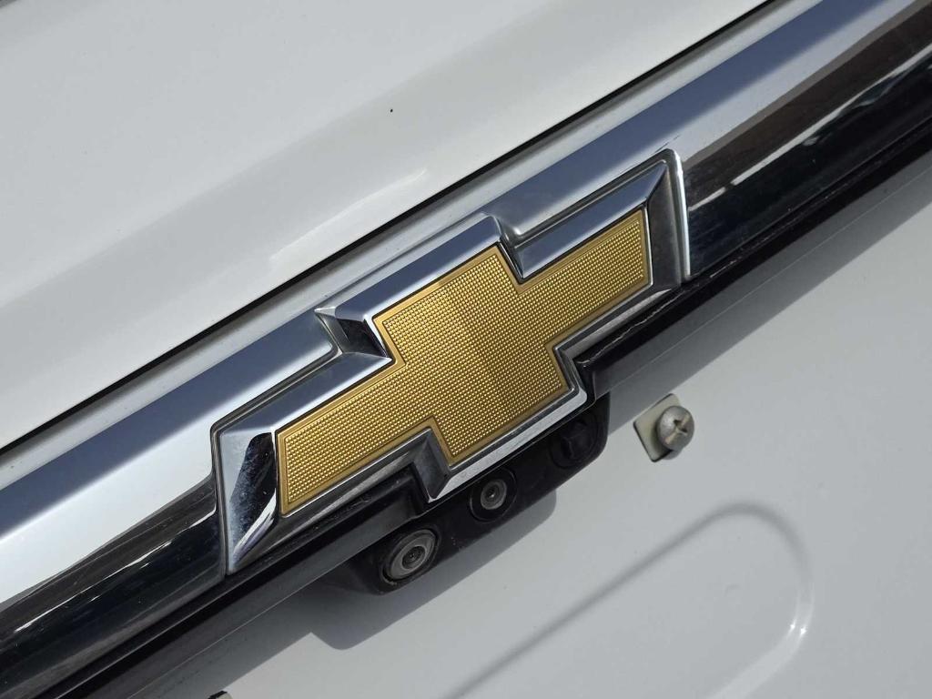 used 2023 Chevrolet Traverse car, priced at $32,677