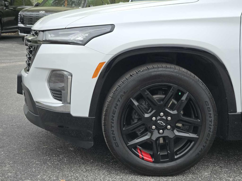 used 2023 Chevrolet Traverse car, priced at $39,677