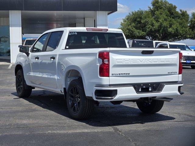 new 2026 Chevrolet Silverado 1500 car, priced at $39,020