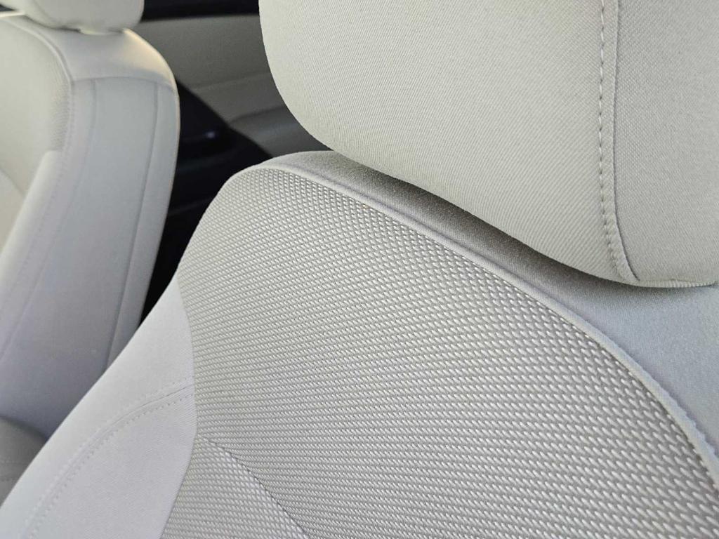 used 2022 Chevrolet Traverse car, priced at $18,977