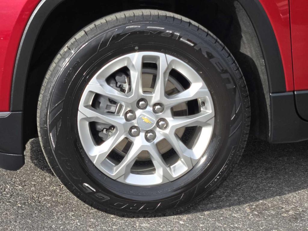 used 2021 Chevrolet Traverse car, priced at $20,977