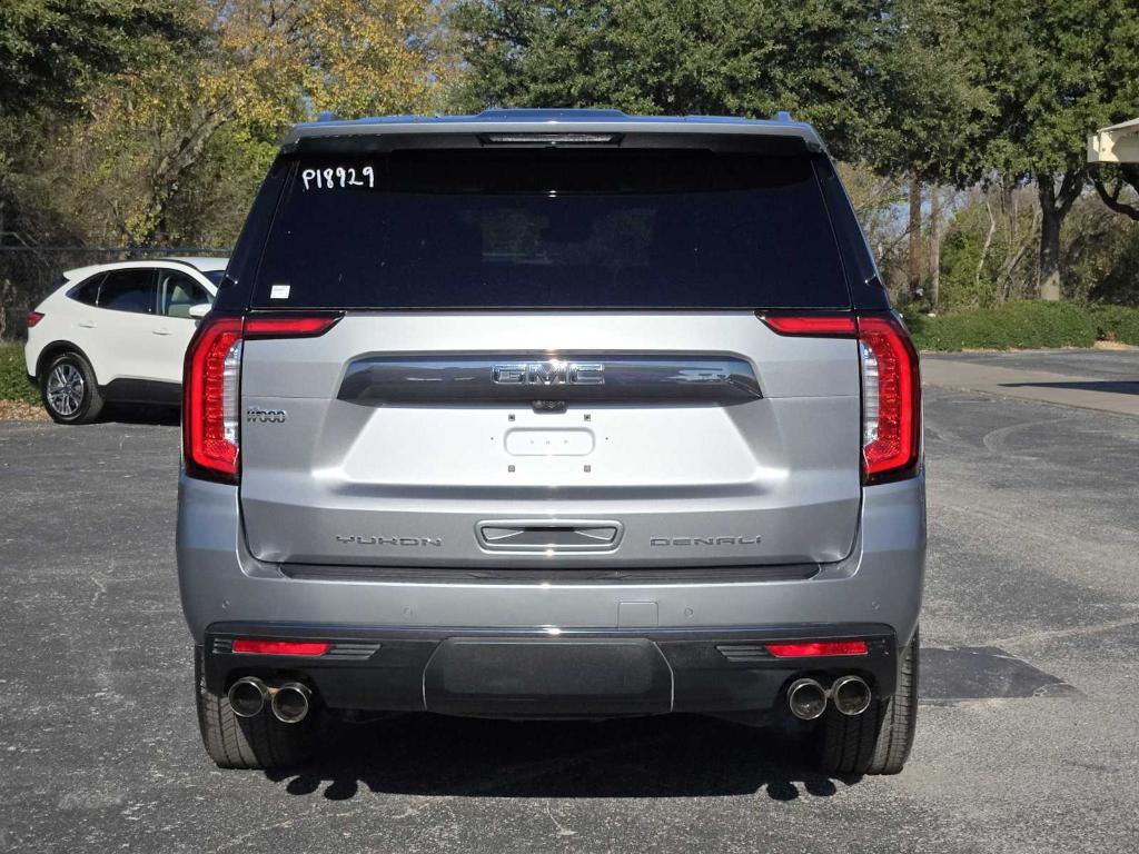 used 2023 GMC Yukon XL car, priced at $73,577