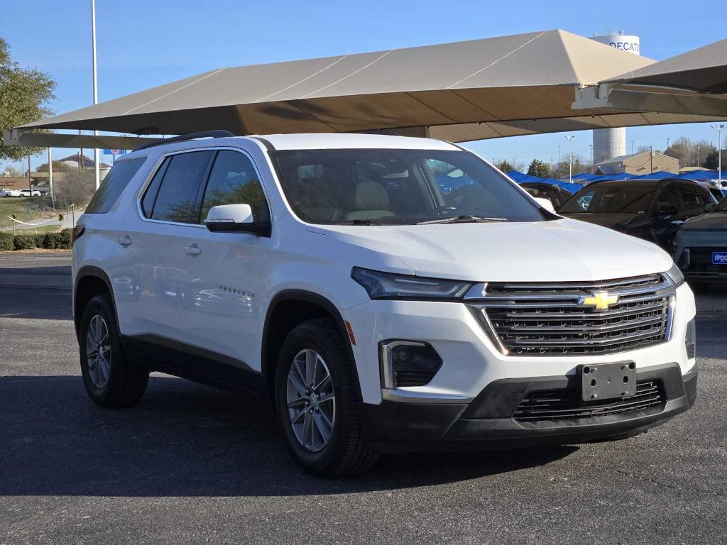 used 2022 Chevrolet Traverse car, priced at $17,577