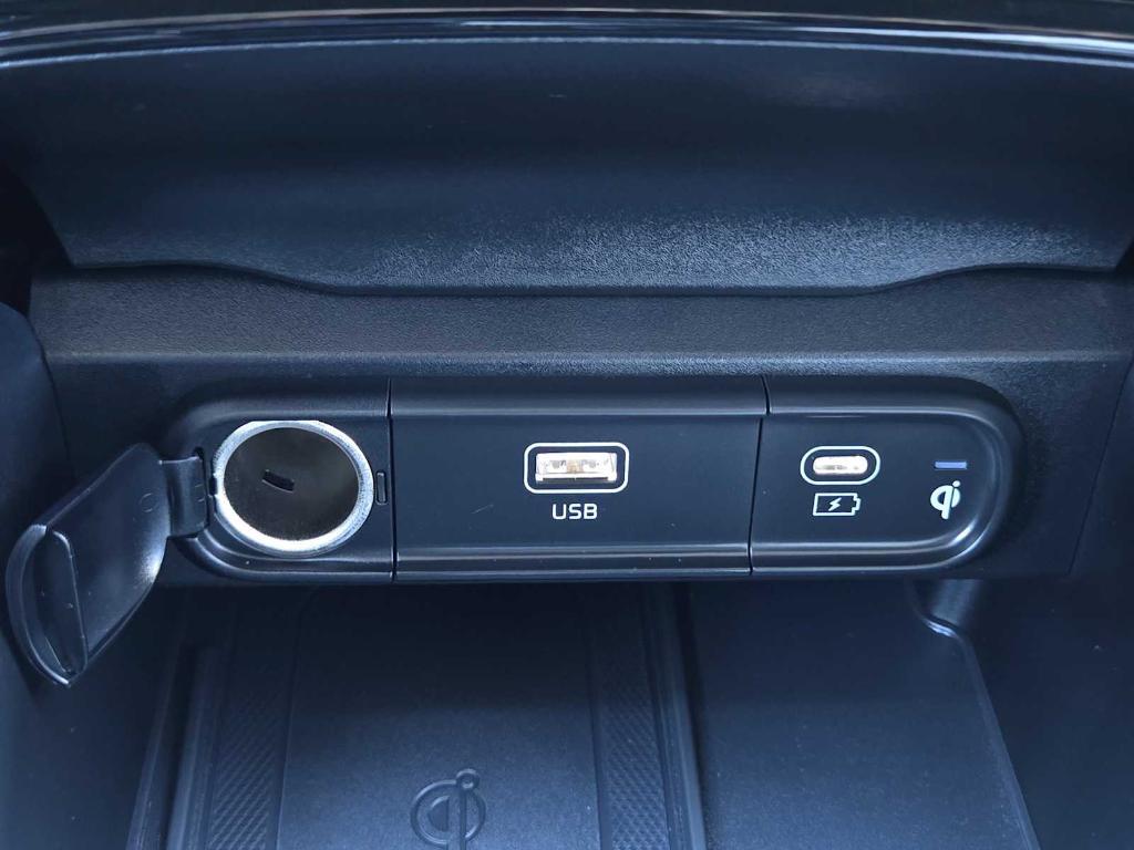 used 2025 Kia Telluride car, priced at $40,977