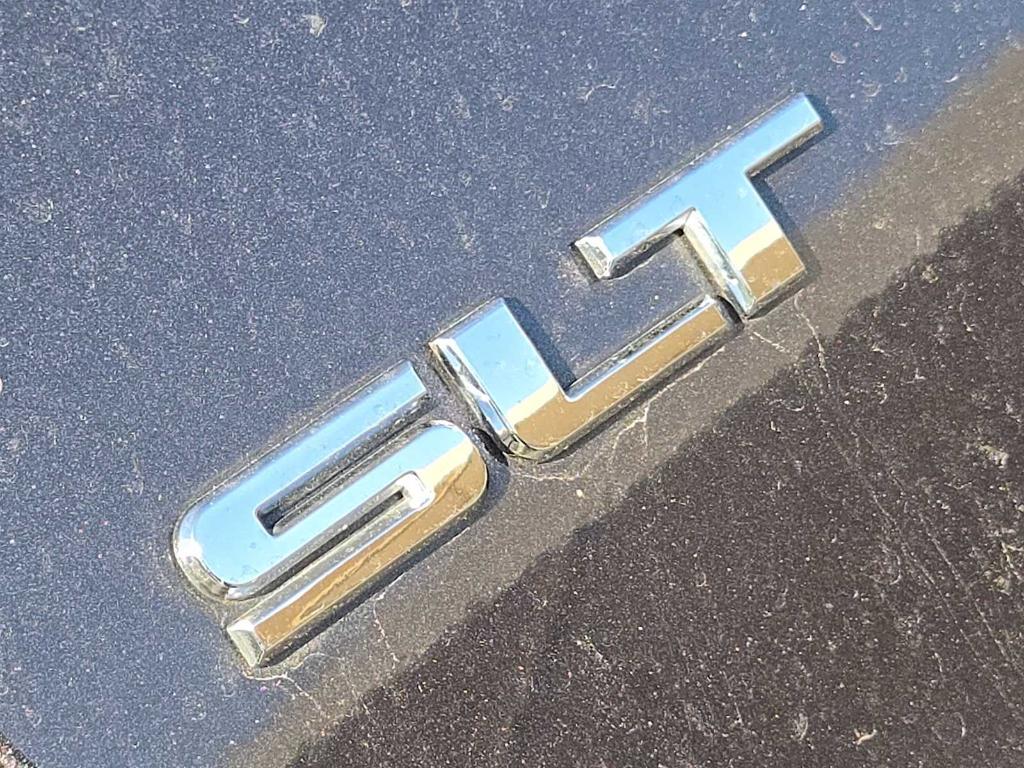 used 2018 GMC Acadia car, priced at $13,977