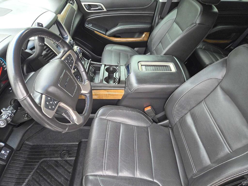 used 2020 GMC Yukon car, priced at $25,477