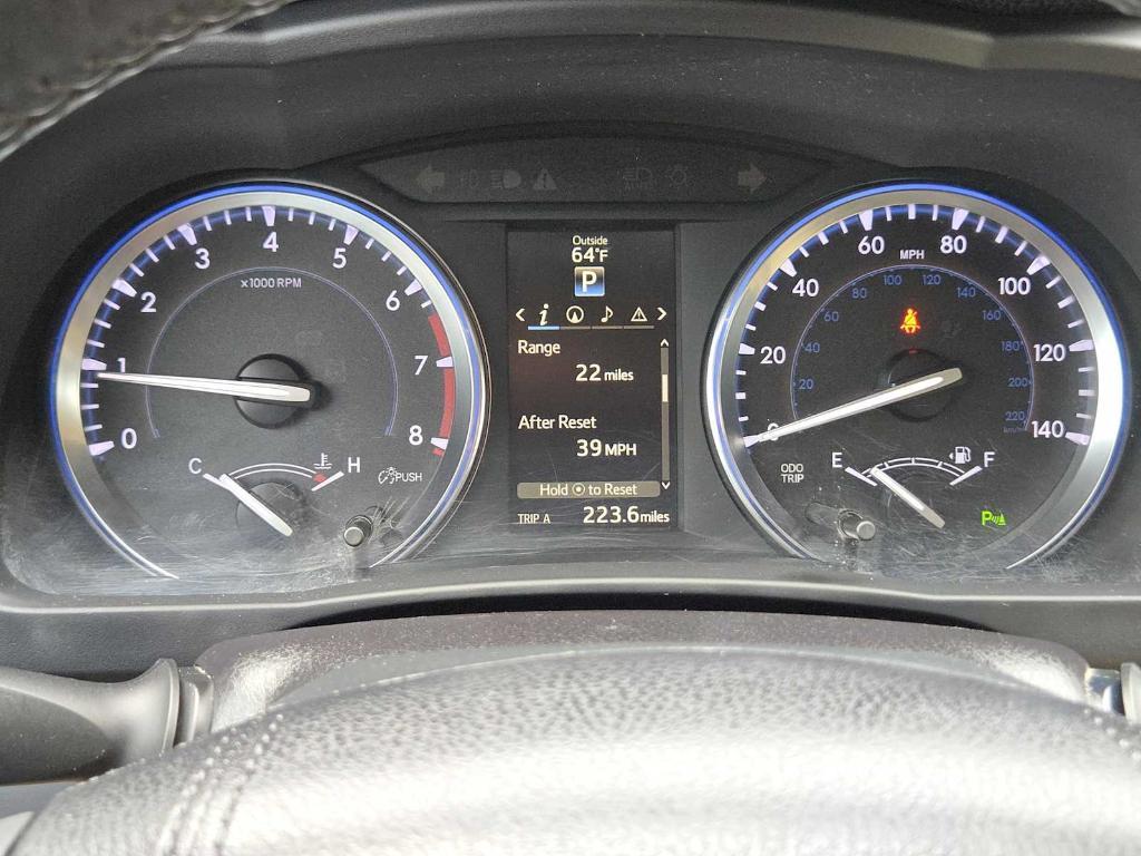 used 2015 Toyota Highlander car, priced at $15,977