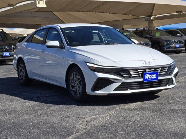 new 2026 Hyundai ELANTRA HEV car, priced at $27,361
