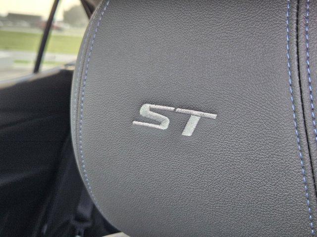 new 2026 Buick Encore GX car, priced at $28,875