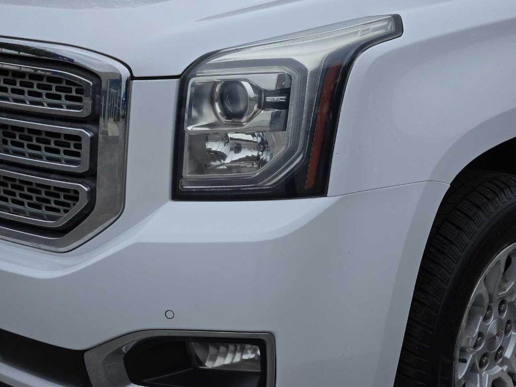 used 2019 GMC Yukon XL car, priced at $21,995