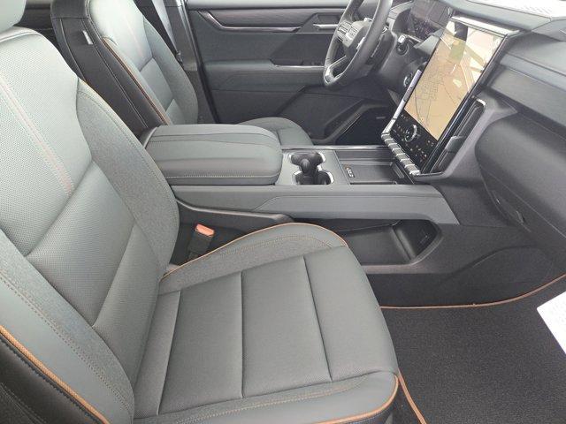 new 2026 GMC Acadia car, priced at $53,286