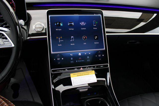 Mercedes-Benz S-Class view 24