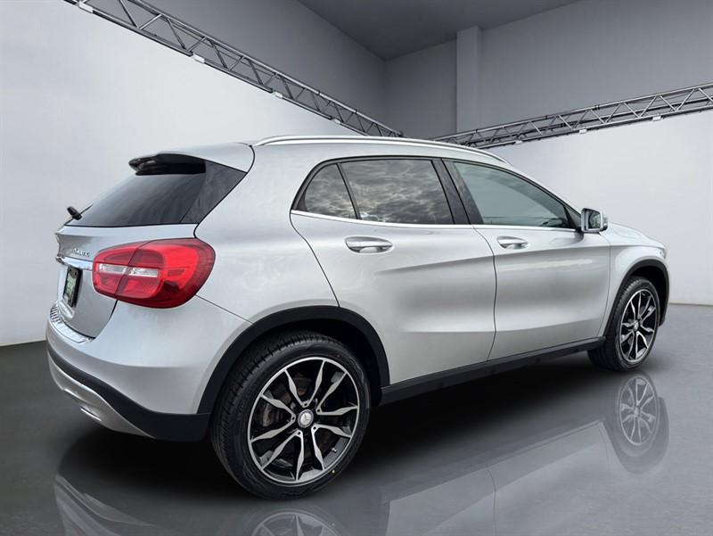 used 2017 Mercedes-Benz GLA 250 car, priced at $12,995