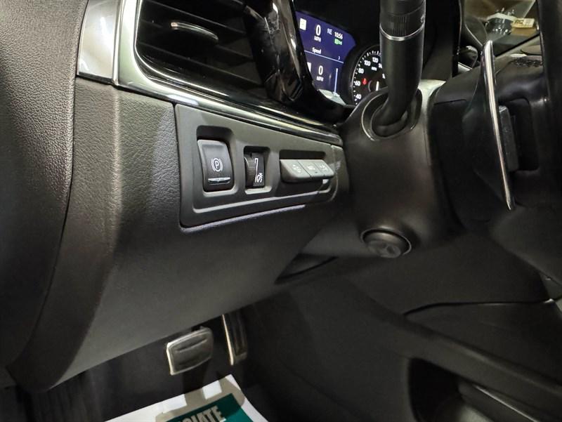 used 2020 Cadillac XT6 car, priced at $21,500