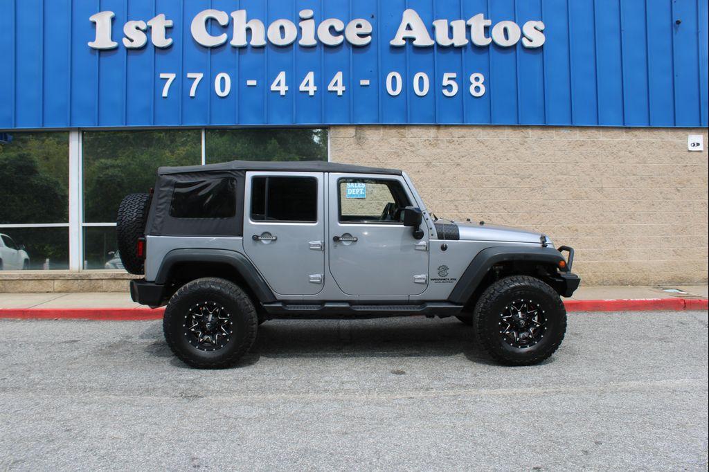 used 2015 Jeep Wrangler Unlimited car, priced at $13,999