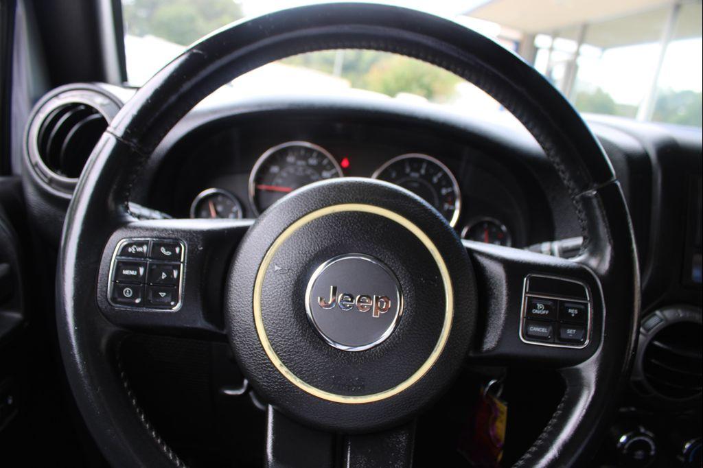 used 2015 Jeep Wrangler Unlimited car, priced at $13,999
