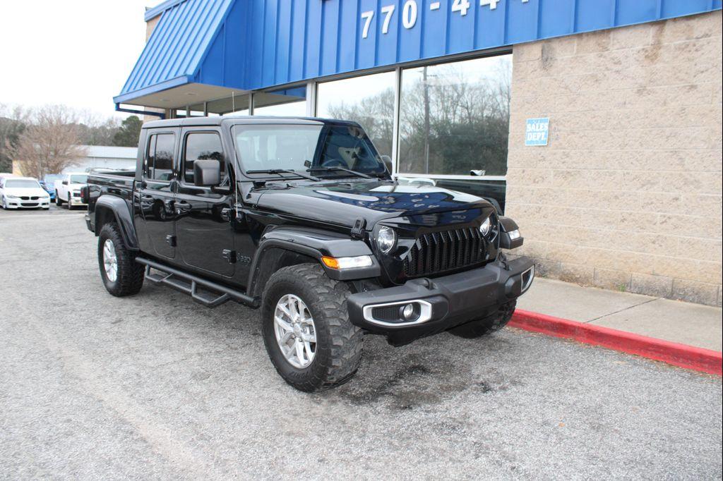 used 2023 Jeep Gladiator car, priced at $26,999