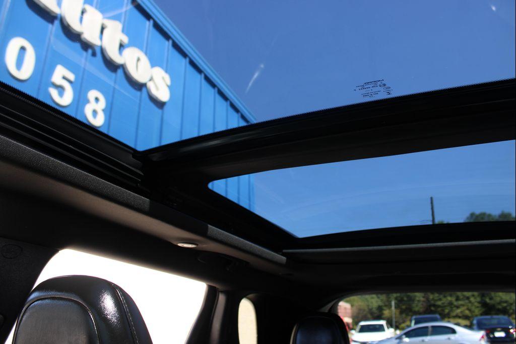 used 2021 Jeep Cherokee car, priced at $10,999