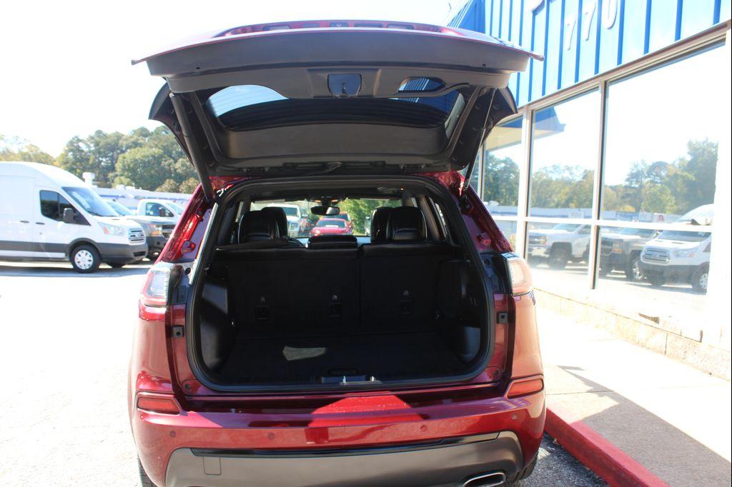 used 2021 Jeep Cherokee car, priced at $10,999